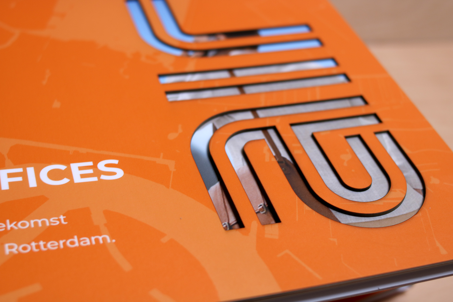 Kaft boek logo lasersnijden